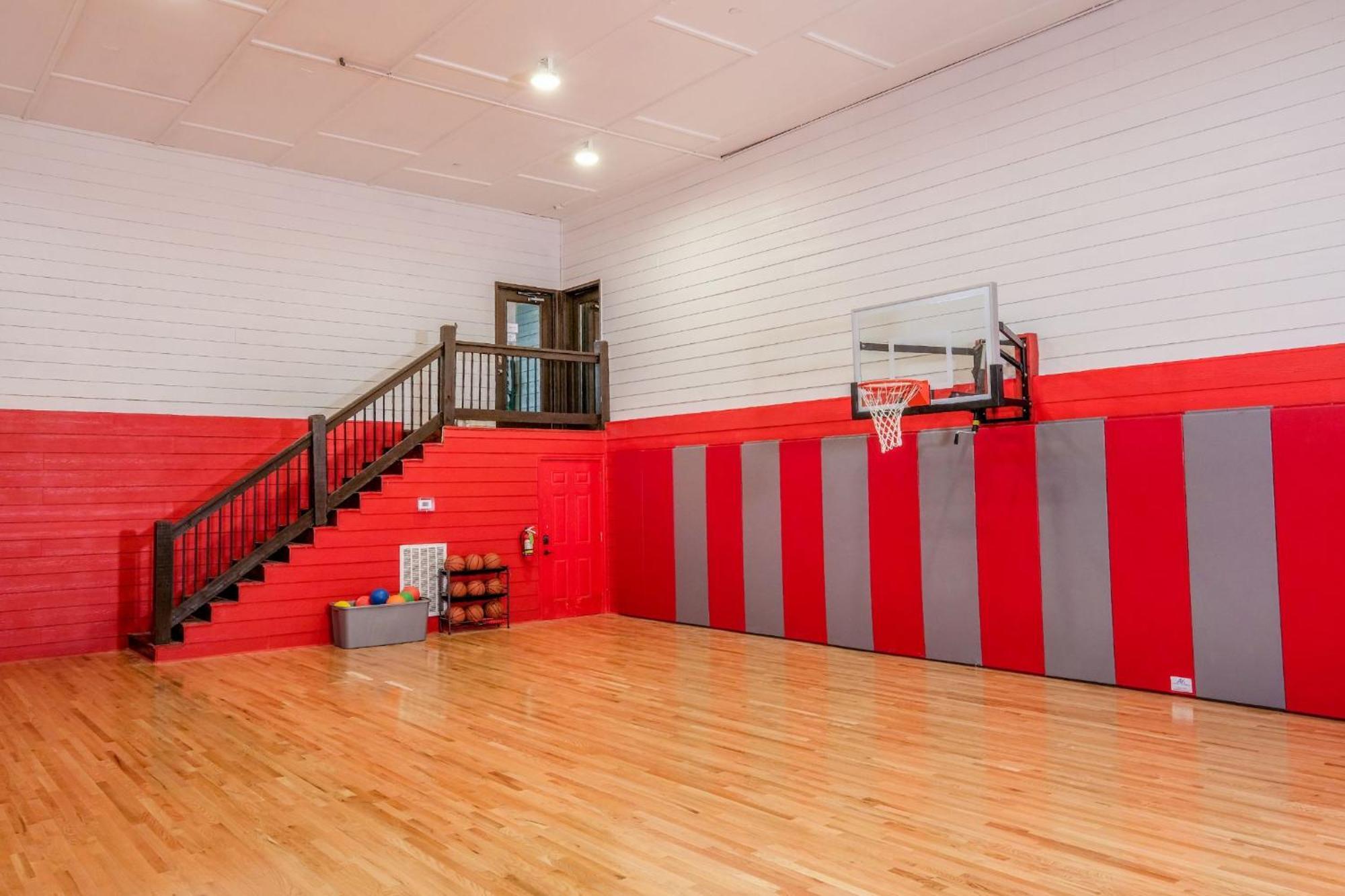 Swim And Gym Mansion Villa Pigeon Forge Exterior photo