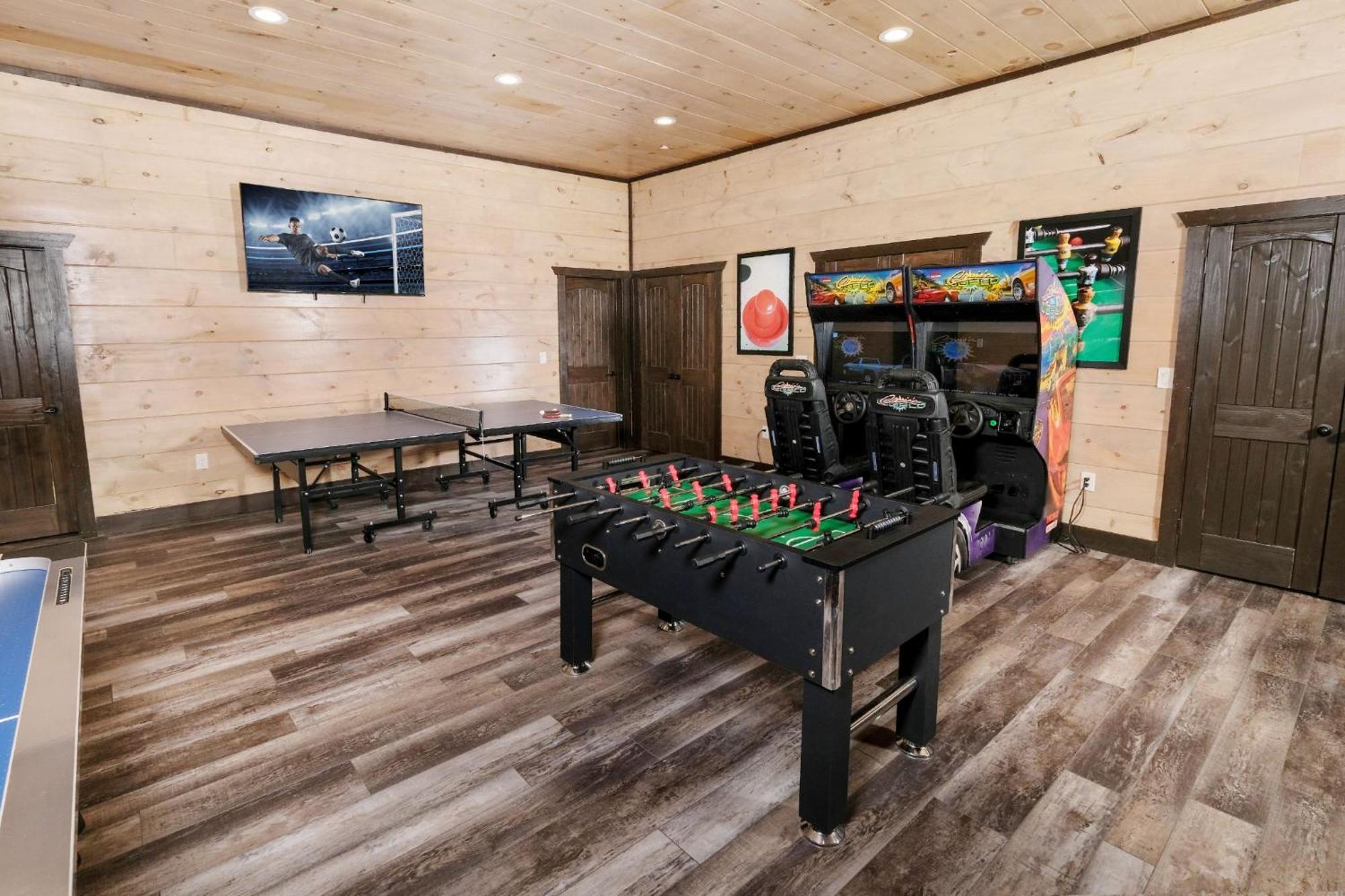 Swim And Gym Mansion Villa Pigeon Forge Exterior photo