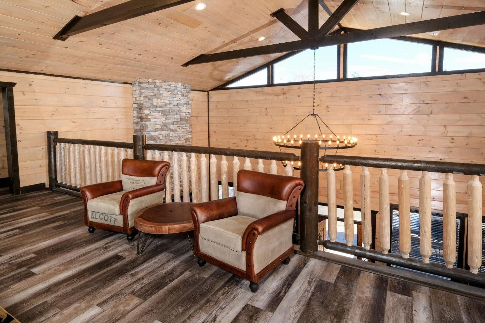 Swim And Gym Mansion Villa Pigeon Forge Exterior photo